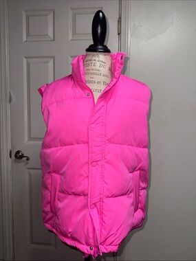 Women’s puffer vest.🩷